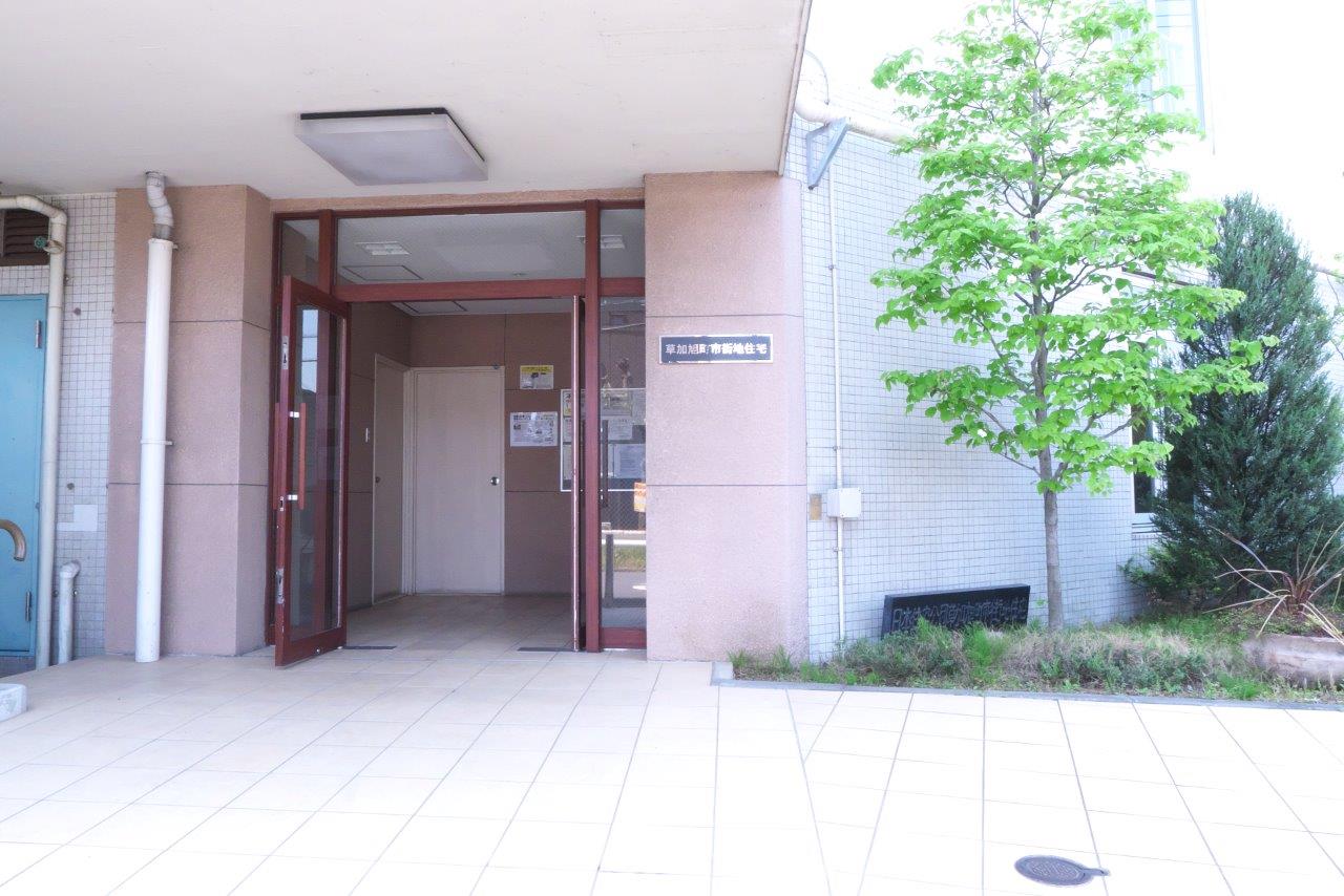 埼玉県草加市にあるUR賃貸住宅 草加旭町の周辺写真 2/16