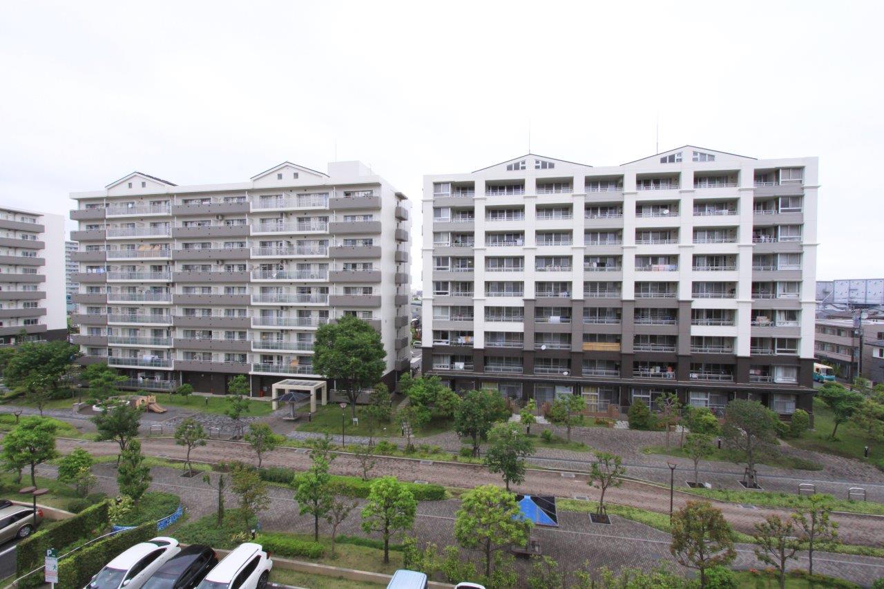 埼玉県草加市にあるUR賃貸住宅 コンフォール草加の周辺写真 2/22