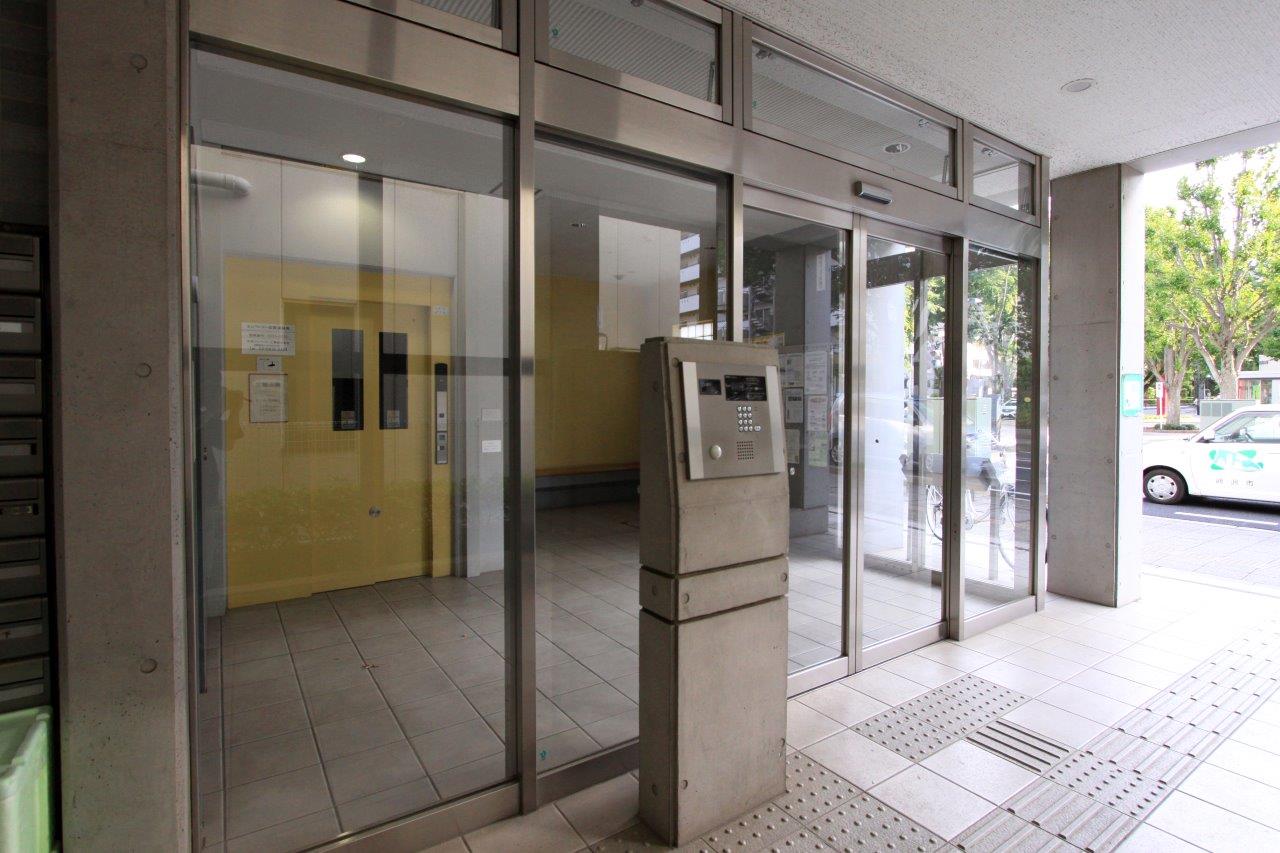 埼玉県所沢市にあるUR賃貸住宅 プラザシティ新所沢駅前の周辺写真 4/16