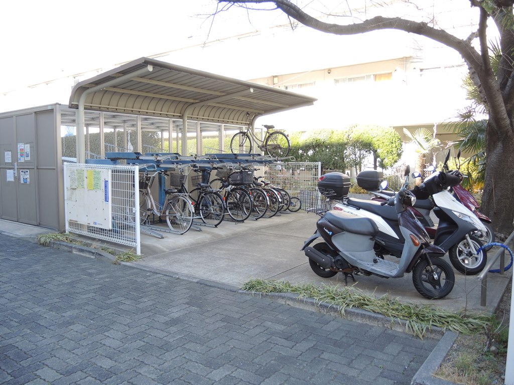 神奈川県川崎市中原区にあるUR賃貸住宅 小杉御殿の周辺写真 3/24