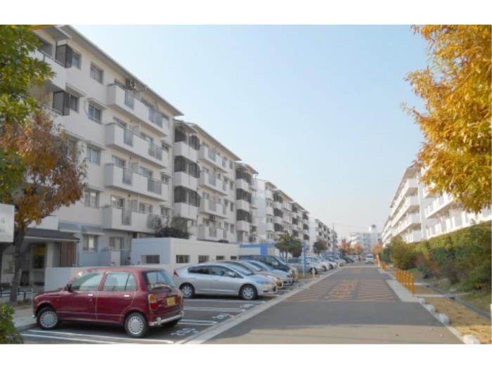 大阪府茨木市にあるUR賃貸住宅 オークタウン東茨木の周辺写真 3/12