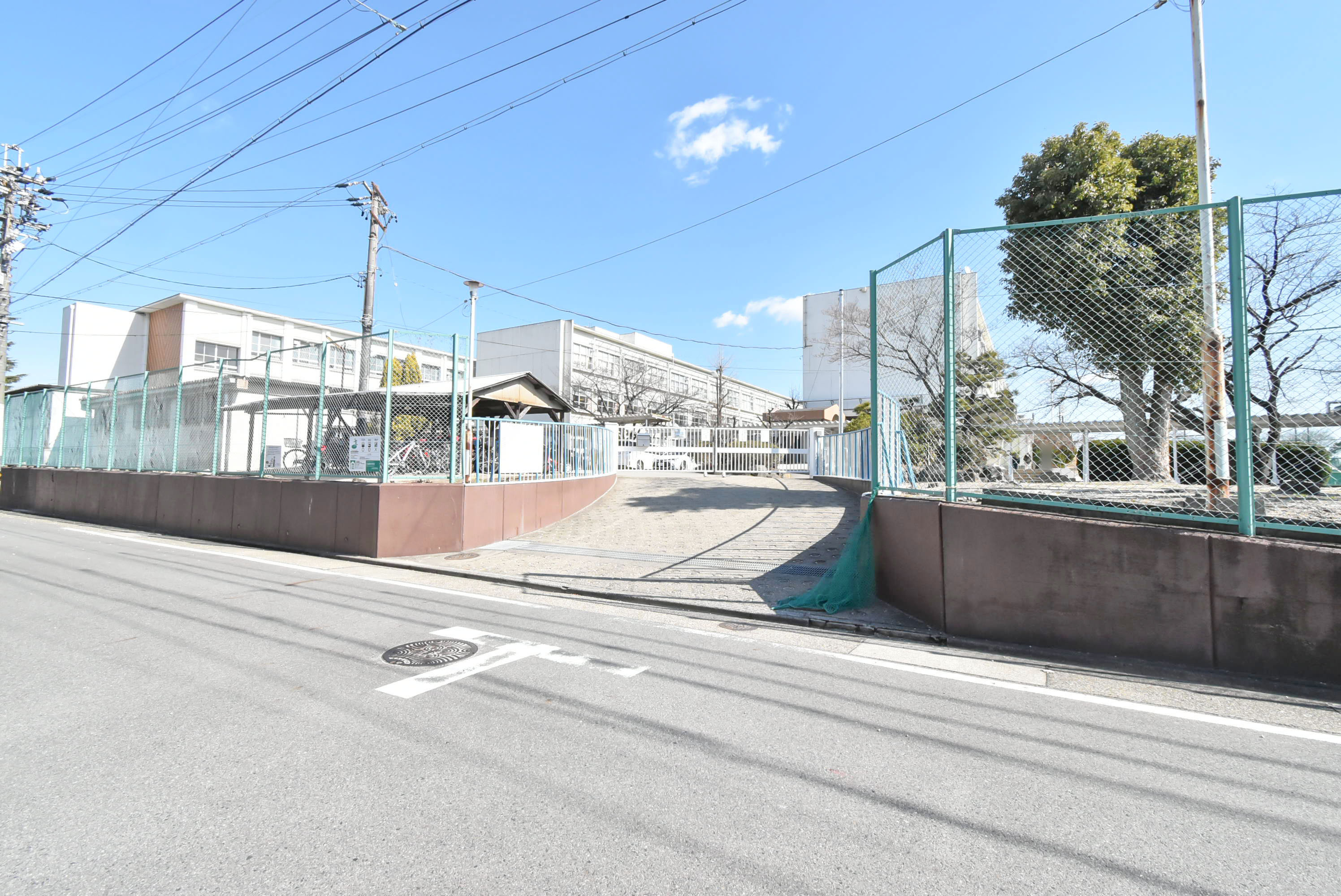 愛知県名古屋市北区にあるUR賃貸住宅 上飯田第2の周辺写真 4/16