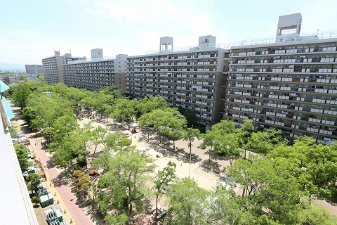 大阪府堺市北区にあるUR賃貸住宅 中百舌鳥公園の周辺写真 3/27