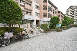 apartment 江戸川区小松川1-5

住棟配置図