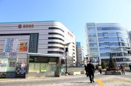apartment 川口市栄町1-19-15

住棟配置図