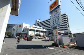 apartment 朝霞市膝折町2-9

住棟配置図