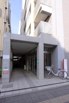 apartment 所沢市緑町1-16-9

住棟配置図