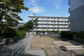 apartment 和泉市光明台三丁目1番、7番

住棟配置図