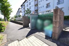 apartment 町田市鶴川5ほか

住棟配置図