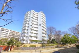 apartment 船橋市芝山1-40ほか

住棟配置図