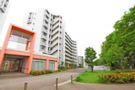 apartment 船橋市前原西6-1

住棟配置図