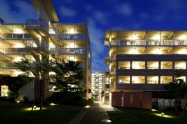 apartment 豊中市東豊中町6丁目5、9、11、12番

住棟配置図