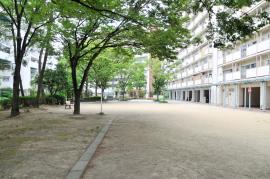 apartment 豊中市北緑丘一丁目2番、二丁目1番

住棟配置図