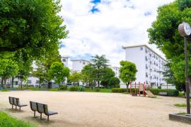 apartment 高槻市牧田町1番 他

住棟配置図