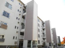 apartment 高槻市玉川二丁目

住棟配置図