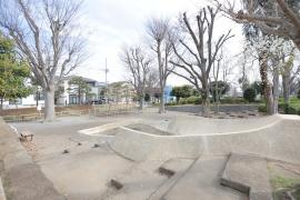 apartment 松戸市小金原9-1-1

住棟配置図