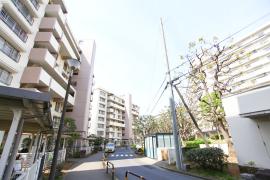 apartment 船橋市芝山1-40ほか

住棟配置図