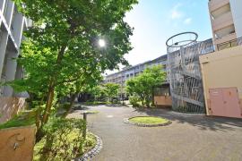 apartment 千葉市美浜区打瀬1-5 パティオス7番街

住棟配置図
