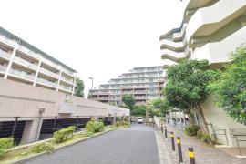 apartment 千葉市稲毛区小仲台3-14

住棟配置図