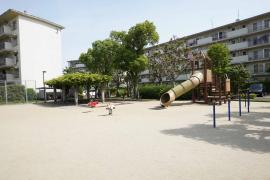 apartment 北九州市小倉南区志徳1丁目1番

住棟配置図