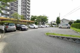 apartment 遠賀郡水巻町梅ノ木団地

住棟配置図