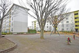apartment 八千代市高津832-1ほか

住棟配置図