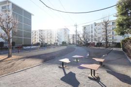 apartment 印西市原山1-3ほか

住棟配置図