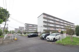 apartment 松戸市小金原6-13ほか

住棟配置図