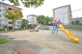 apartment 奈良市中登美ケ丘1丁目・西登美ケ丘2丁目

住棟配置図